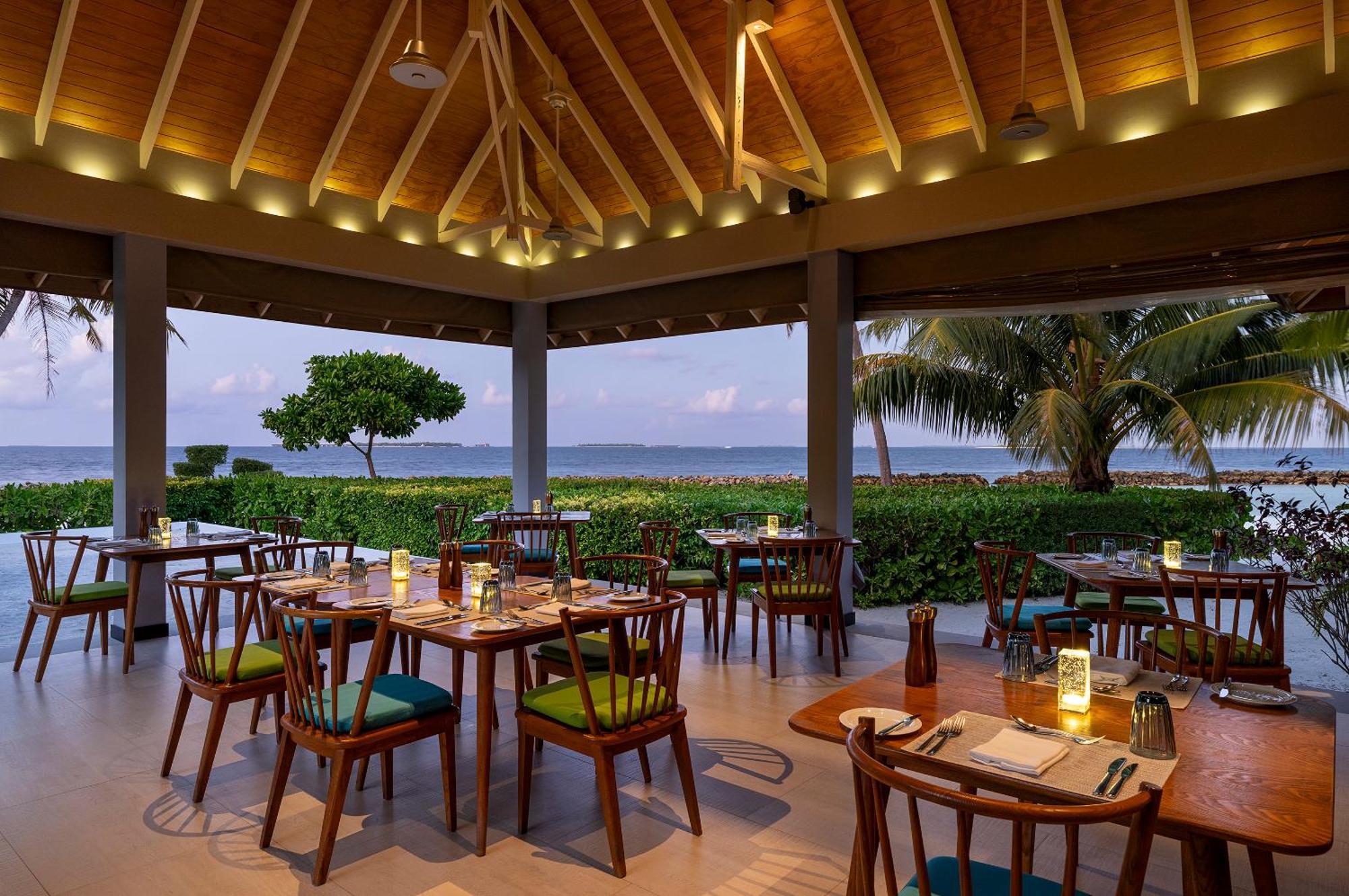 Dhigali Maldives - A Premium All-Inclusive Resort Meedhoo  Bagian luar foto
